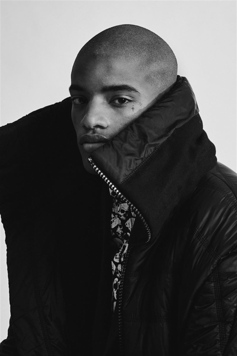 BRAVE MODELS - KLISMAN