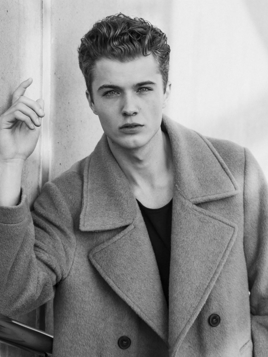 BRAVE MODELS - ELIAS