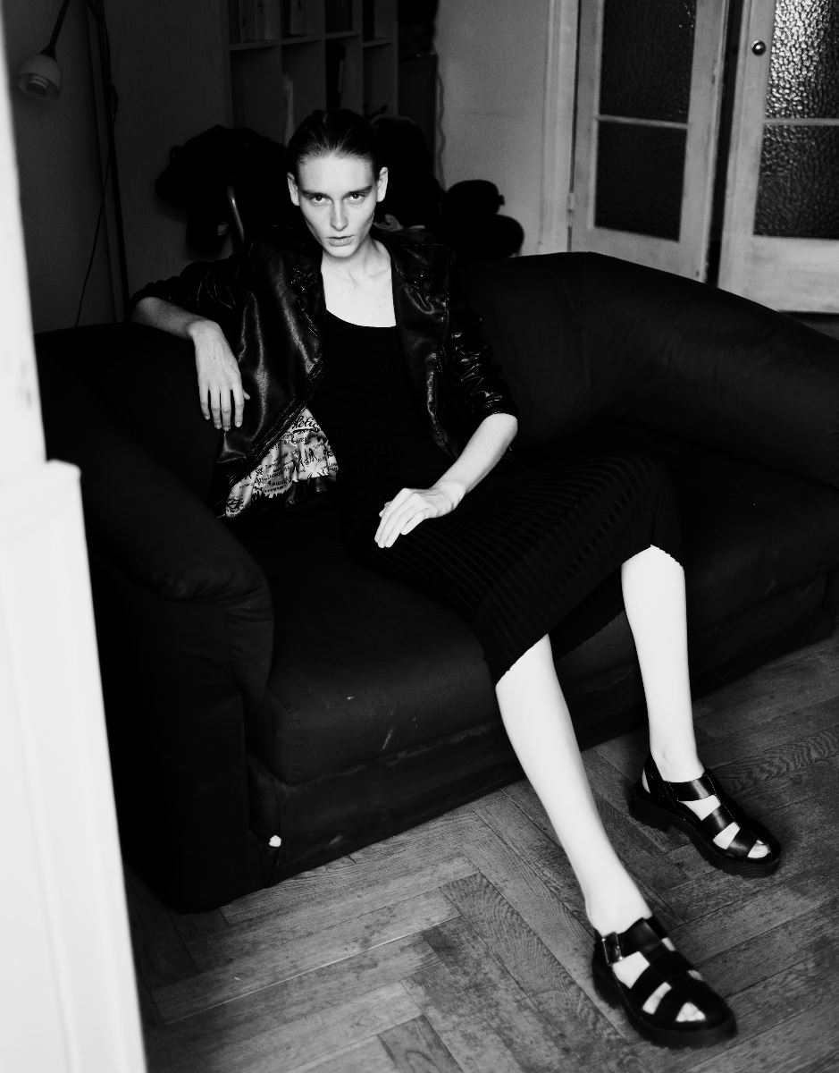 BRAVE MODELS ELENA ZINCHENKO